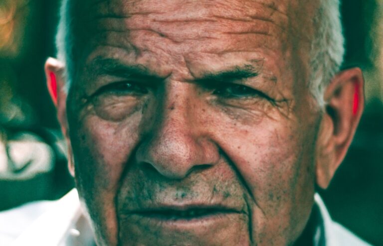 bunico sau bunic-o – Cum se scrie corect