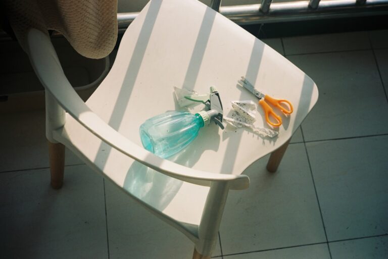 Cum să alegi mobilierul pentru balcon mic