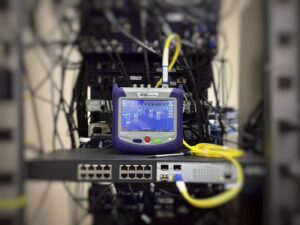 Impactul rețelelor 6G în afaceri: viteza și comunicarea revoluționate