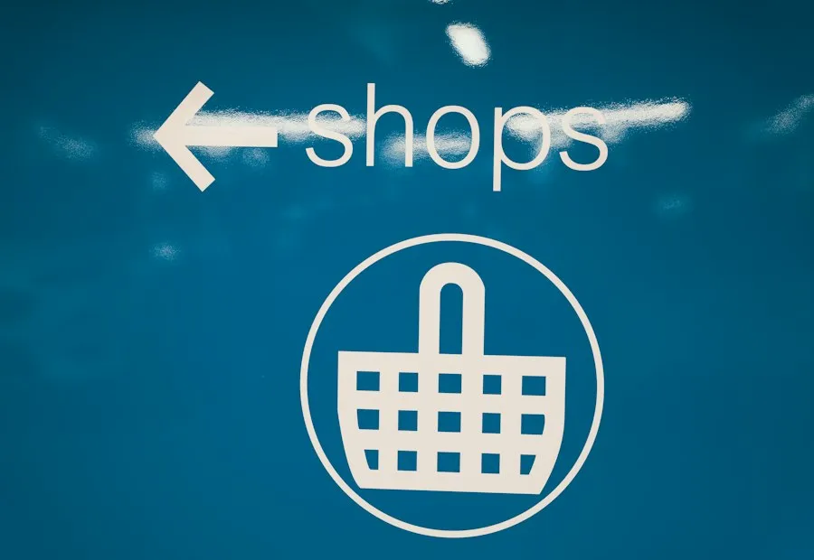 Photo common mistakes choosing online store